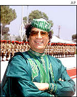 Gaddafi in 2001